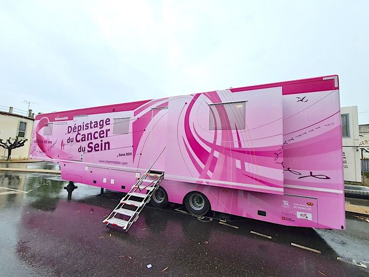 MAMMOBILE - Détection du cancer du sein en tournée dans le Gers